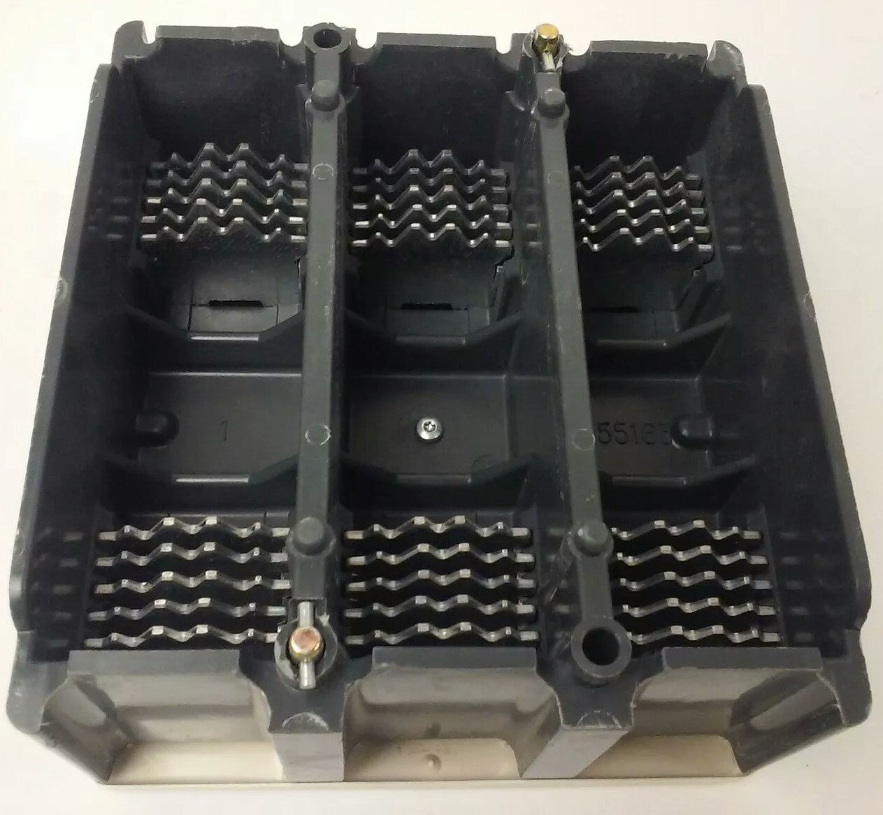 TELEMECANIQUE LC1F330 CONTACTOR,3PH,600VAC, 370A, 250HP, 120/127V 40/400HZ COIL3