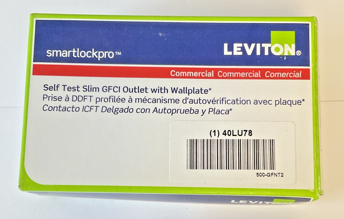 LEVITON GFNT2 GFCI OUTLET W/ WALLPLATE 20A 125V2