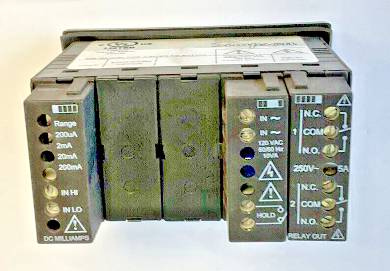 SIMPSON 1FD10 DIGITAL PANEL METER 120VAC 50/60HZ 10VA11