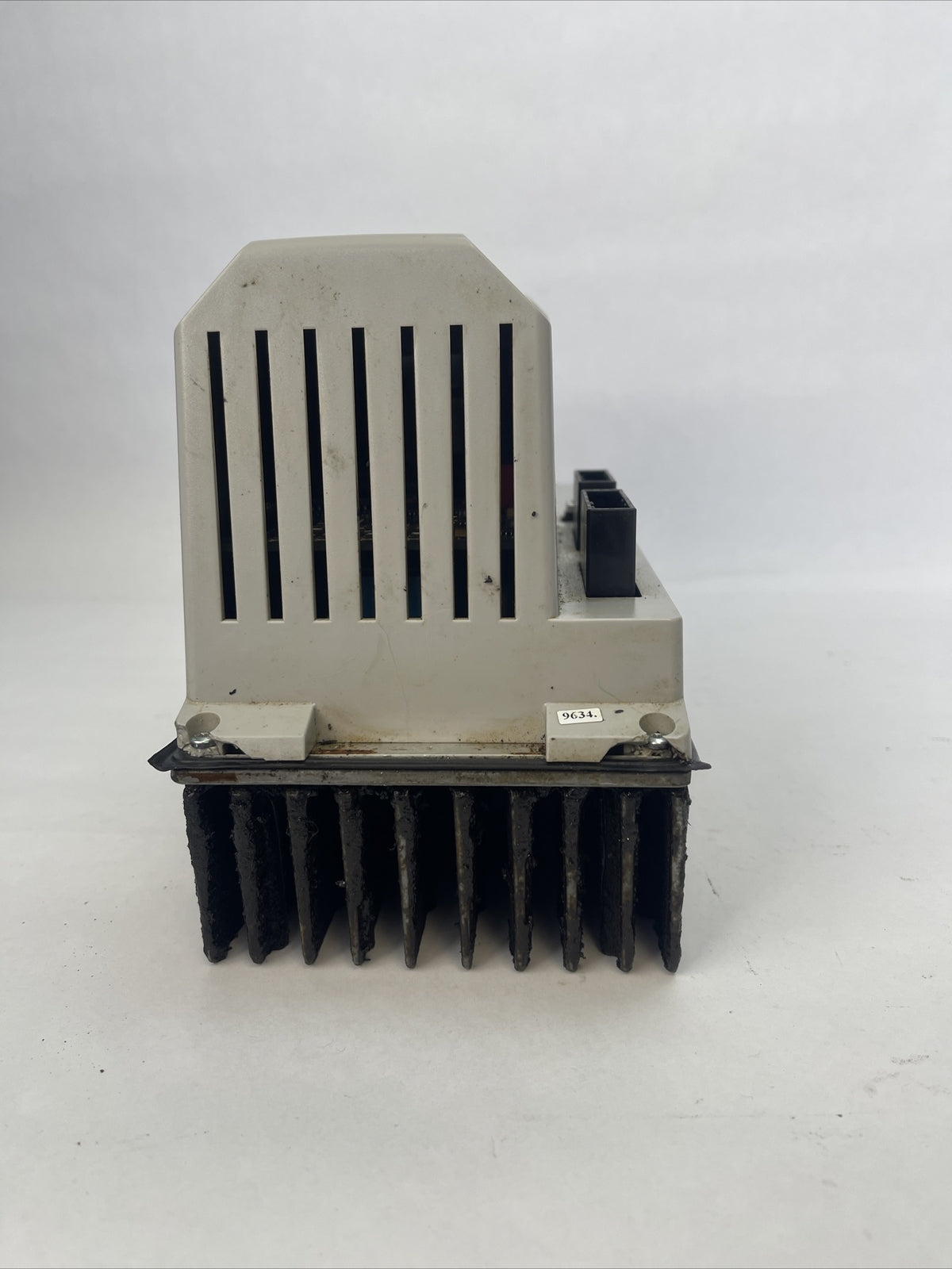 ABB IN MOTION 3HAB8101-19/06A SERVO DRIVE RECTIFIER DSQC545A2