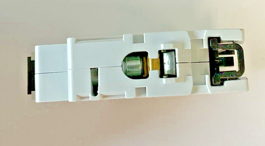 ABB 2CDS251001R0024(2) C2, 2CDS251001R0014 C4 CIRCUIT BREAKER 230/400V *LOTOF3*7