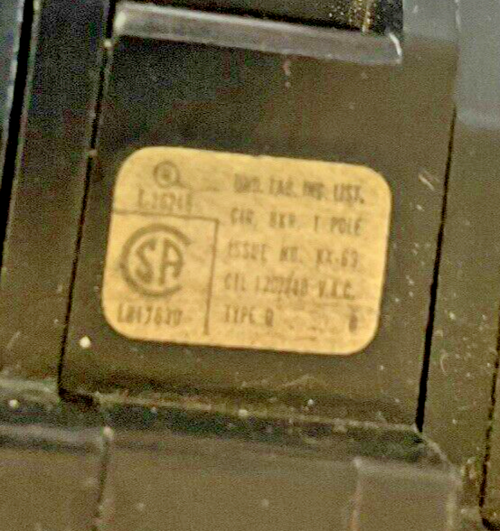 ZINSCO 40A TYPE Q CIRCUIT BREAKER 1POLE 120/240VAC***LOTOF3***4