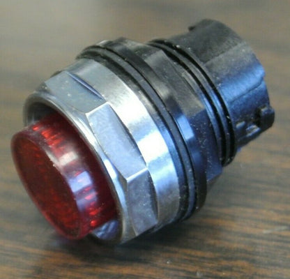 CUTLER-HAMMER E22TR ILLUMINATED OPERATOR EXT. BUTTON / RED / NEW SURPLUS2