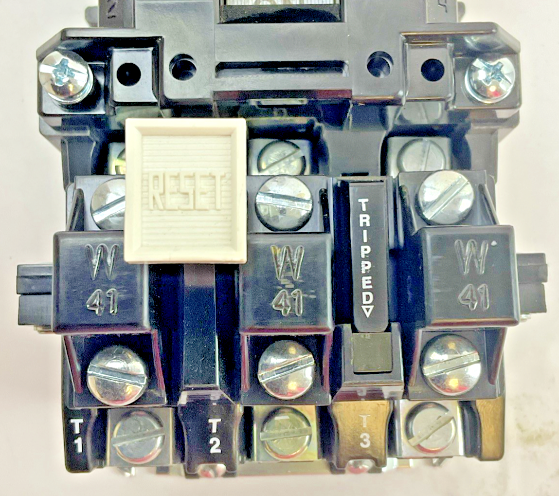 ALLEN BRADLEY 500F-BOD930 SER.C STARTER W/DB762DL COIL 592-EUTB, 595-A023