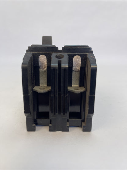 CUTLER HAMMER / WESTINGHOUSE QCL2015 CIRCUIT BREAKER 15AMP 2POLE 120/240VAC2