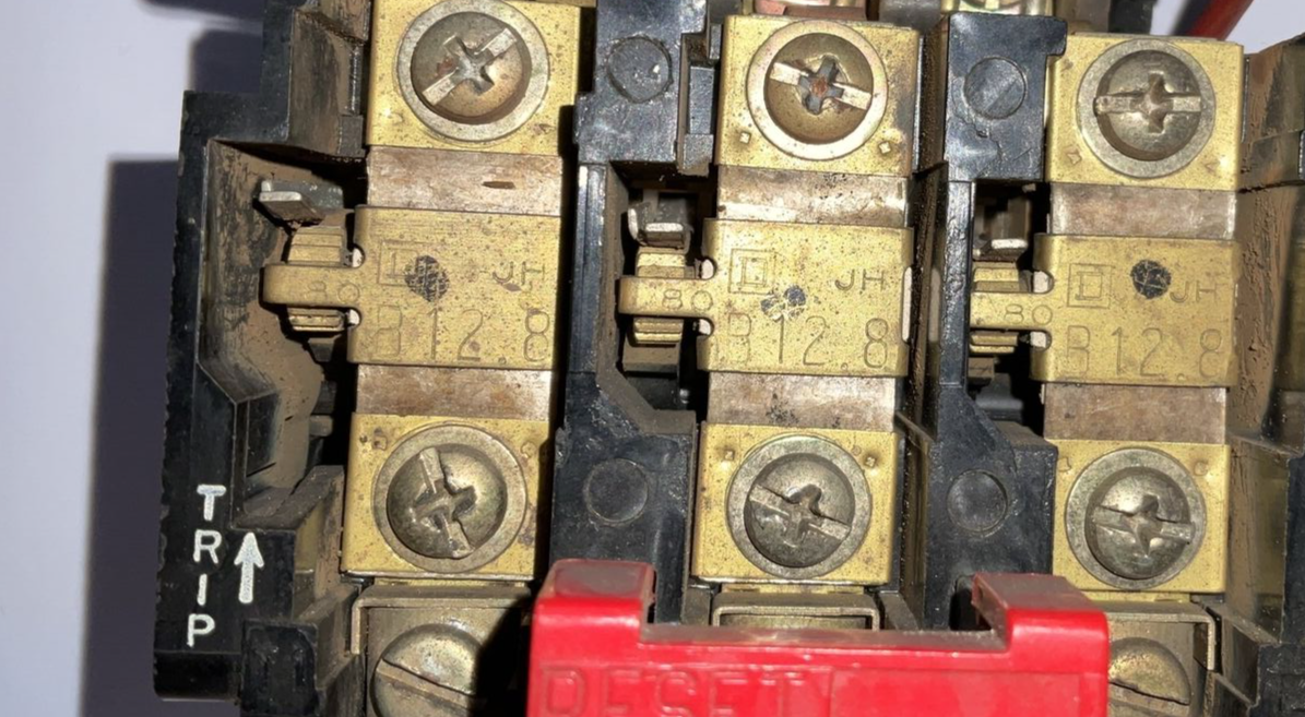 SQUARE D 8536 SCO-3 12.8 HEATERS FORM S SER.A 600VAC 10HP 120V COIL2