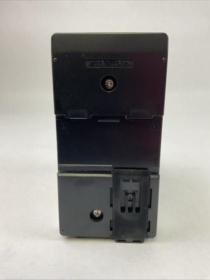 KEYENCE CA-U3 POWER SUPPLY OUTPUT 24VDC 6A INPUT 100-240VAC 50/60GZ 2.1A4