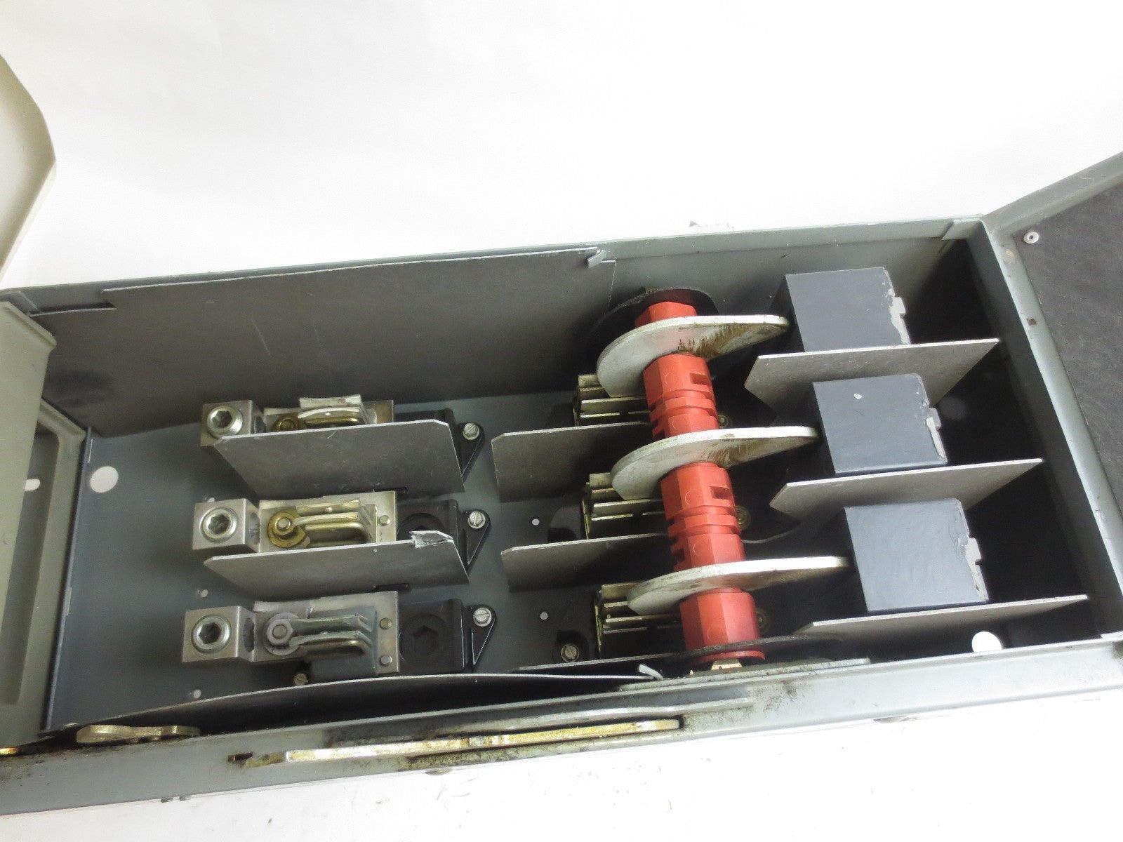 SQUARE D QMB-324 FUSIBLE PANEL SWITCH - 240VAC, 200A, 3-POLE2