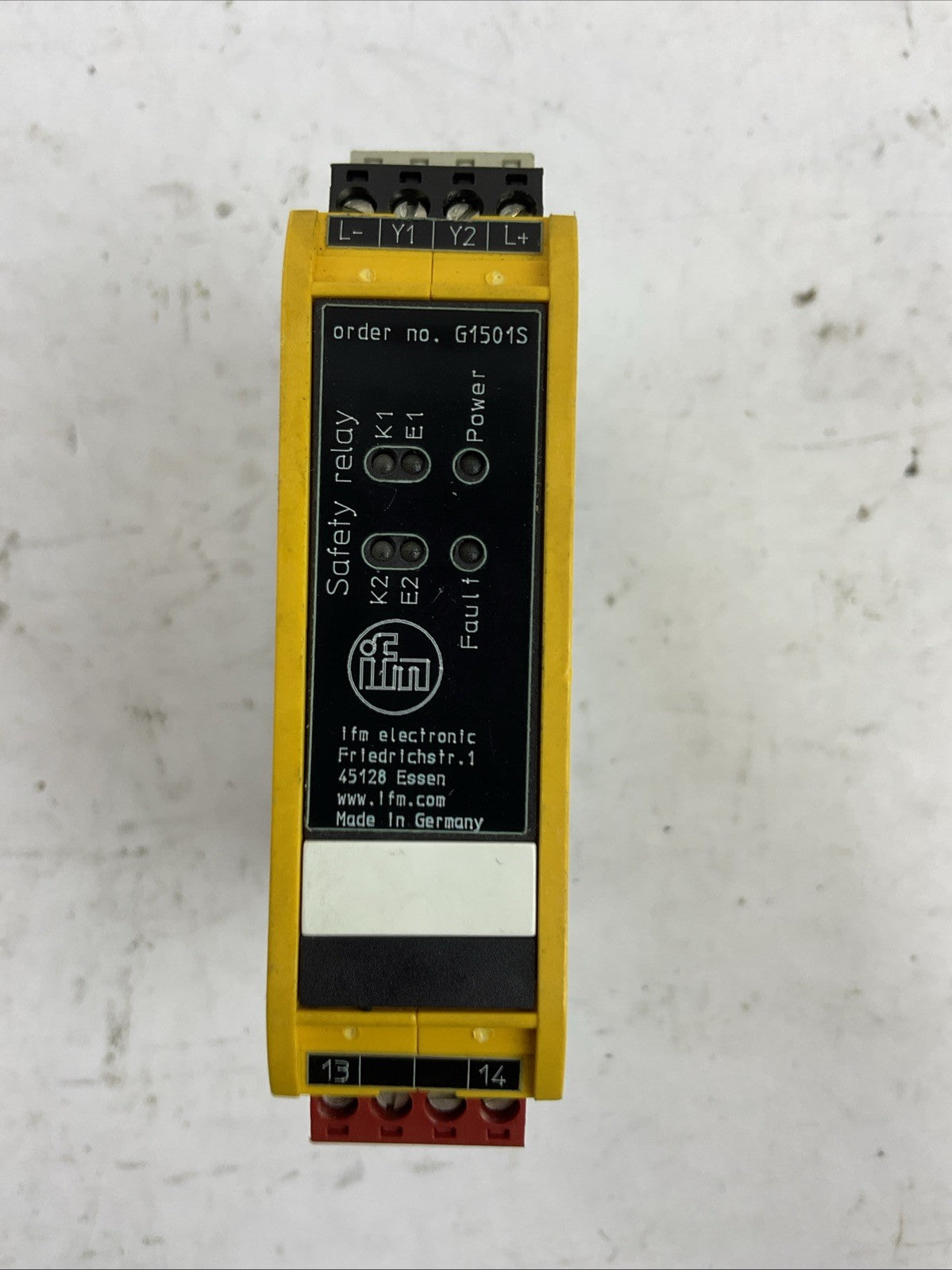 IFM G1501S SAFETY RELAY OUTPUT 6A 250VAC 24VDC INPUT 24VDC0