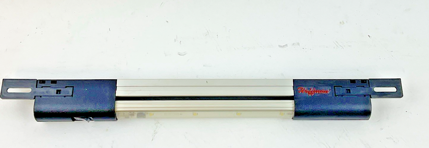 HOFFMAN LED24V15 INDUSTRIAL CONTROL PANEL/ENCLOSURE LIGHT 24VDC***LOTOF2***5