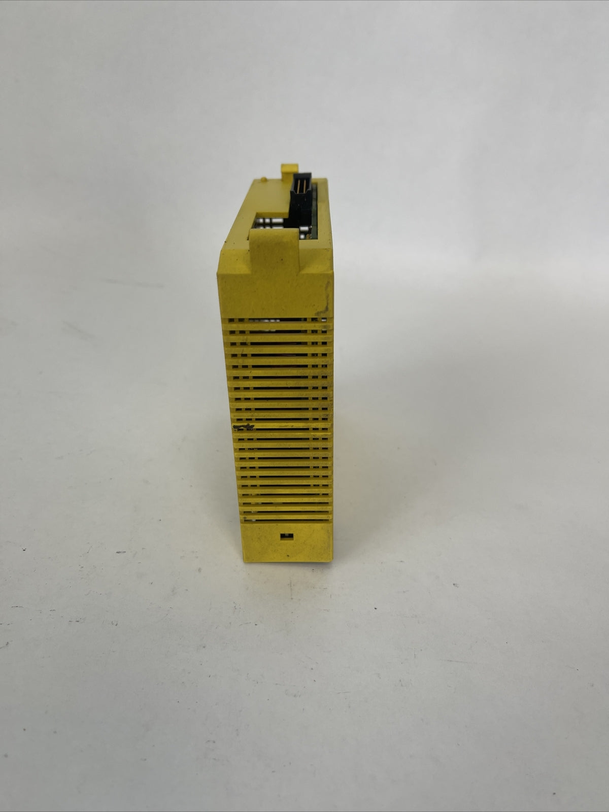 FANUC AIA16G A03B-0807-C107 16PT 115VAC INPUT MODULE I/O MODEL A5