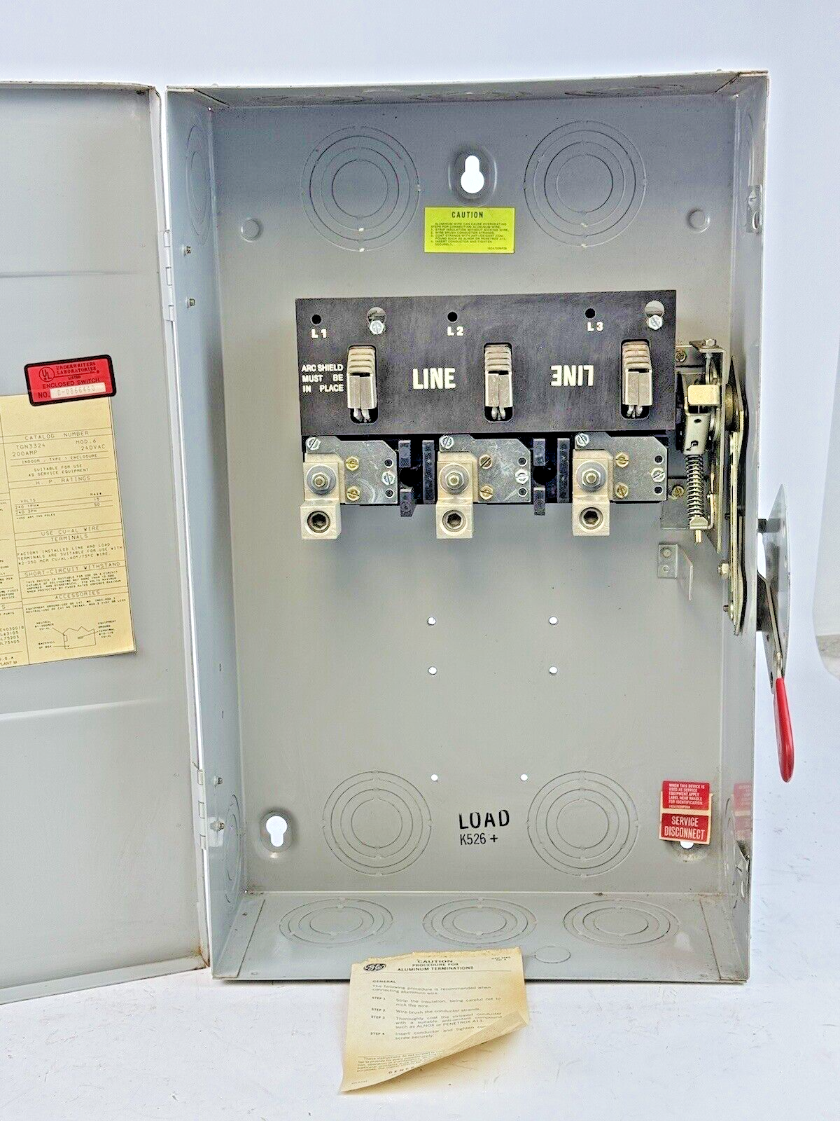 GE - TGN3324 MODEL 6 - SAFETY SWITCH NON-FUSIBLE - 200A/ 240VAC/ 3 POLE/ TYPE 113
