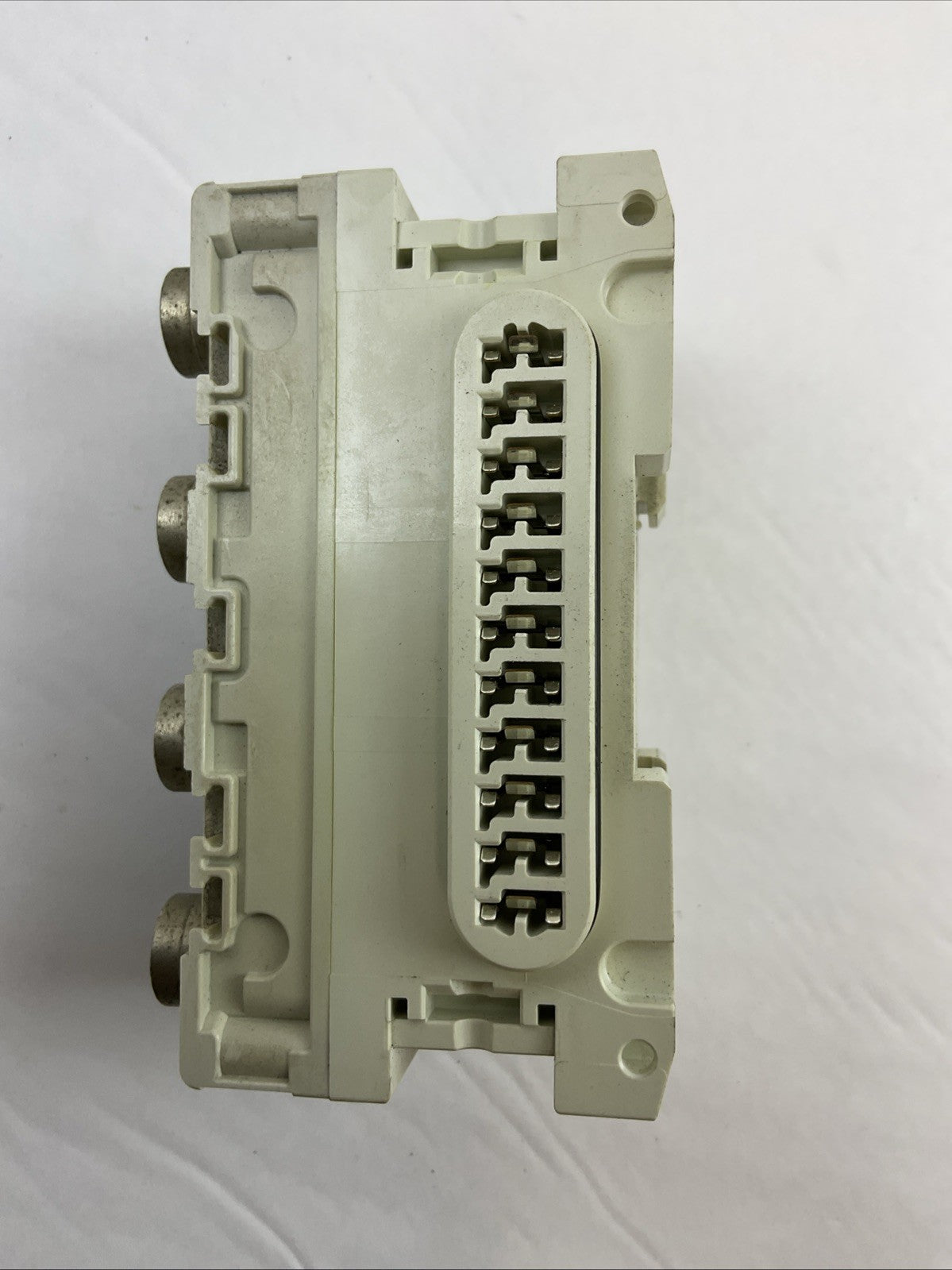 SMC EX600-DXPD 24VDC CLASS 2 DIGITAL INPUT MODULE 16 POINTS 2A2