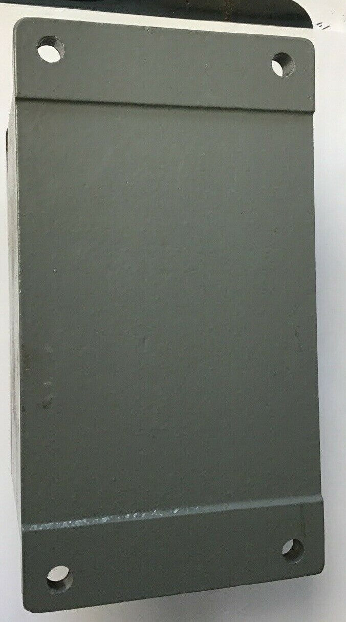 FURNAS 50HA2E2 PUSH BUTTON CONTROL/2 BUTTON 600VAC 7