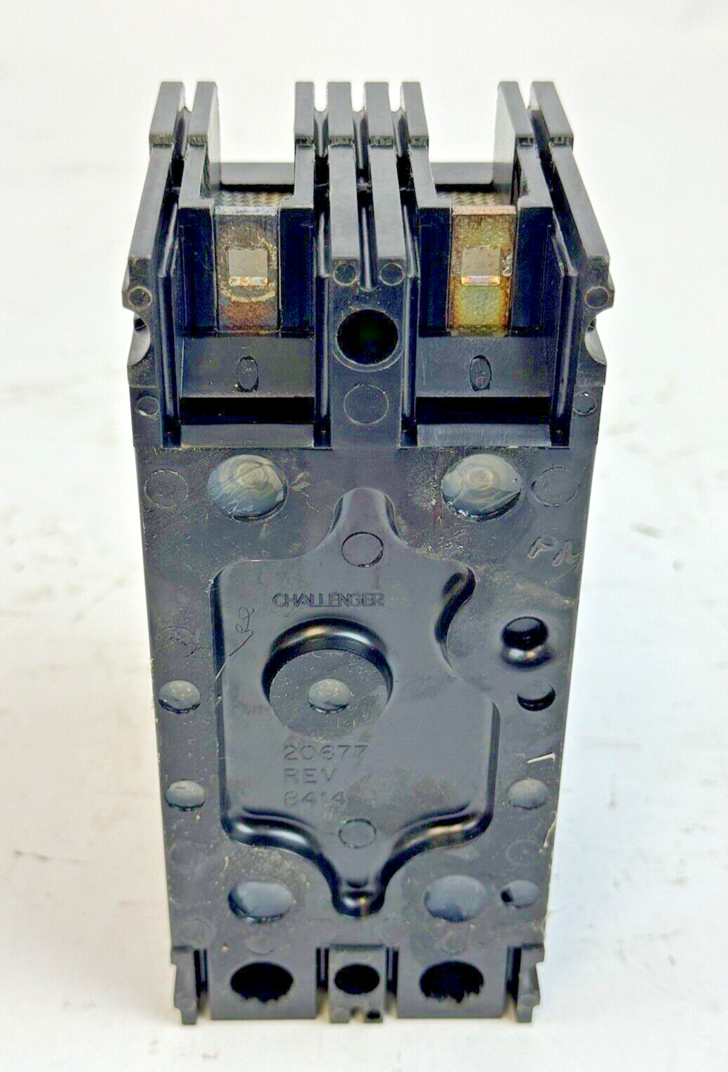 CHALLENGER / FPE - NE224020 - MOLDED CIRCUIT BREAKER - 2 POLE, 240 VAC, 20 A-NEW6