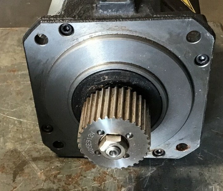 FANUC A06B-0235-B605 AC SERVO MOTOR AIS 8/4000 200-240V 50/60HZ 8POLE 3 PHASE4