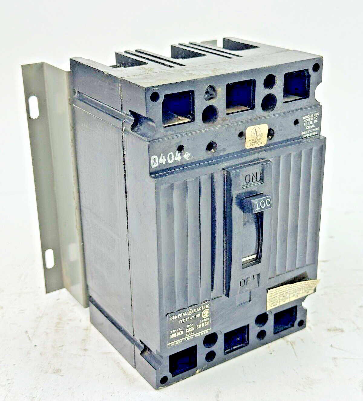 GE - TED134Y100 - MOLDED CASE SWITCH - 100A/3 POLE/480VAC0