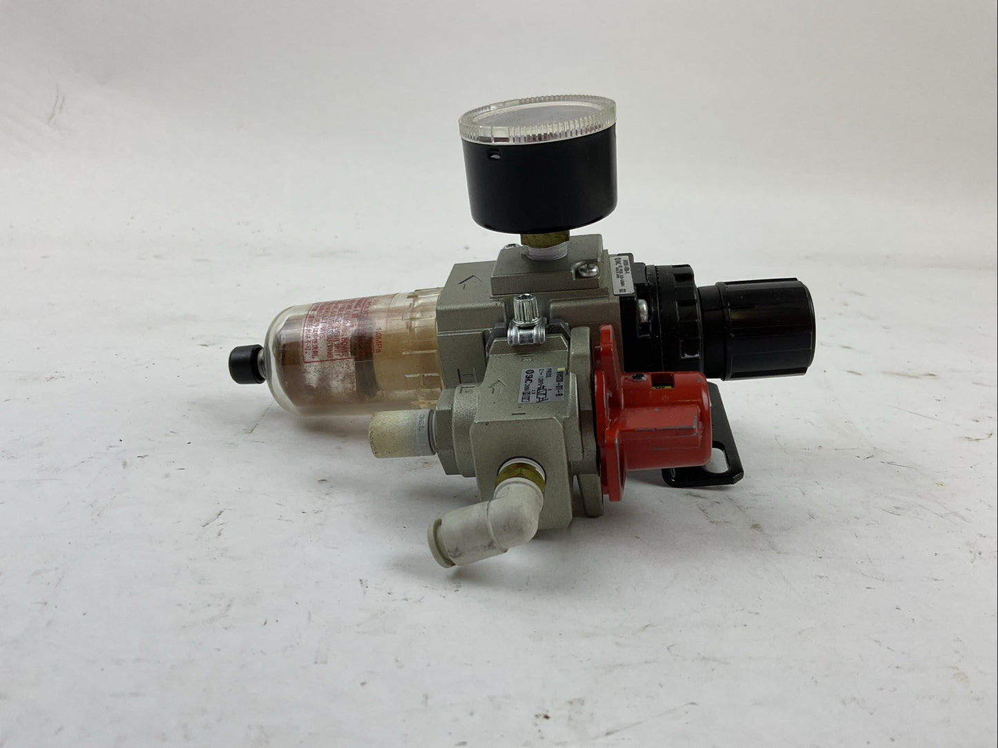 SMC AW20K-01BM-R REGULATOR VHS20-01-R SHUT OFF VALVE6
