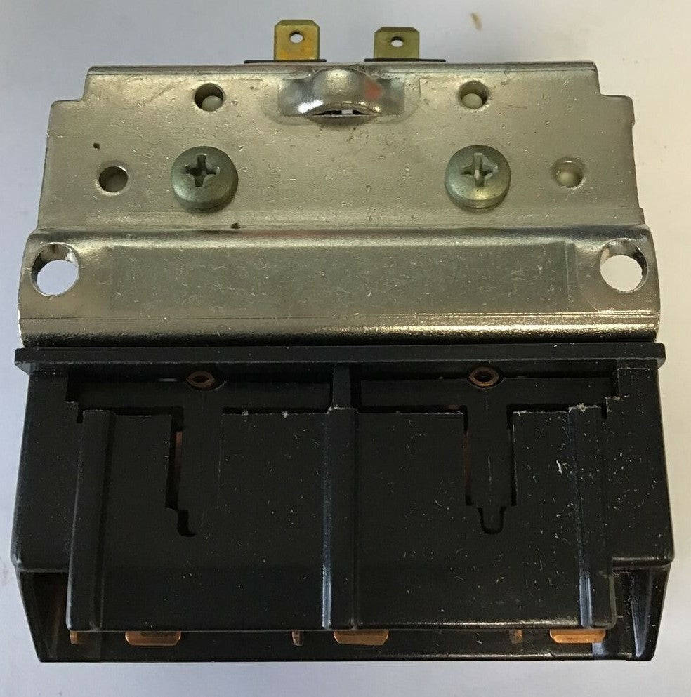 STRUTHERS-DUNN 275KXX104 REVERSING RELAY 24V 60HZ 115-600VAC 1HP7