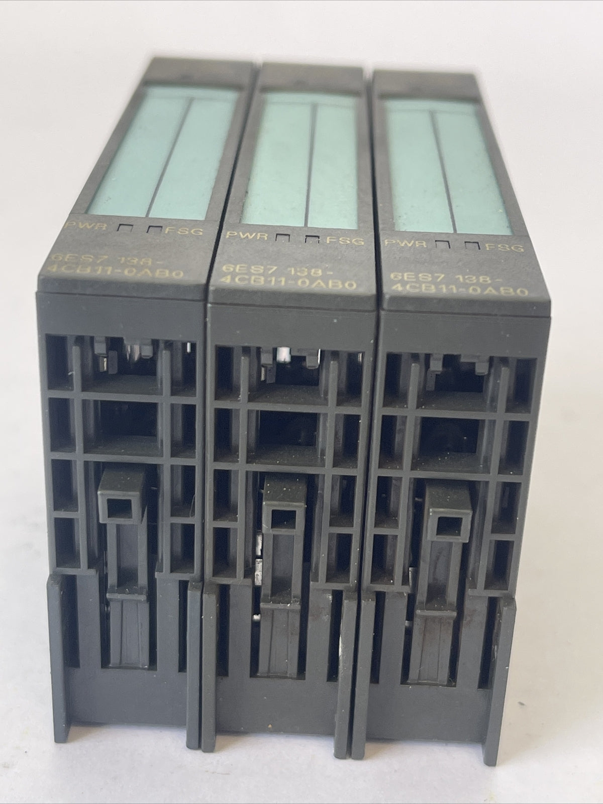 SIEMENS 1P 6ES7 138-4CB11-0AB0 PM-E POWER MODULE 24..48VDC 24..230VAC (LOT OF 3)1