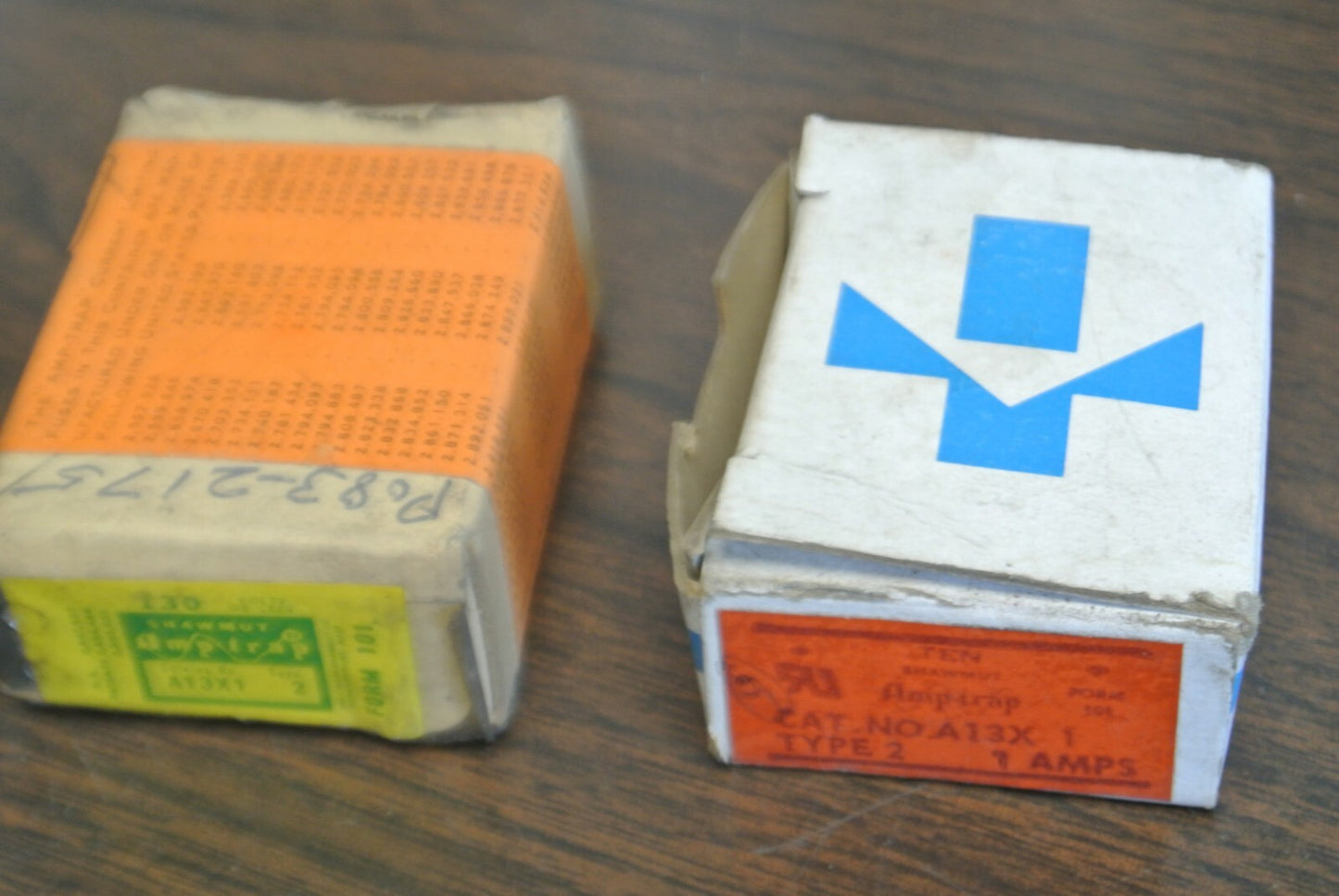 BOX of 10 / SHAWMUT A13X1 SEMICONDUCTOR FUSES / 1A / 130V / NEW SURPLUS3