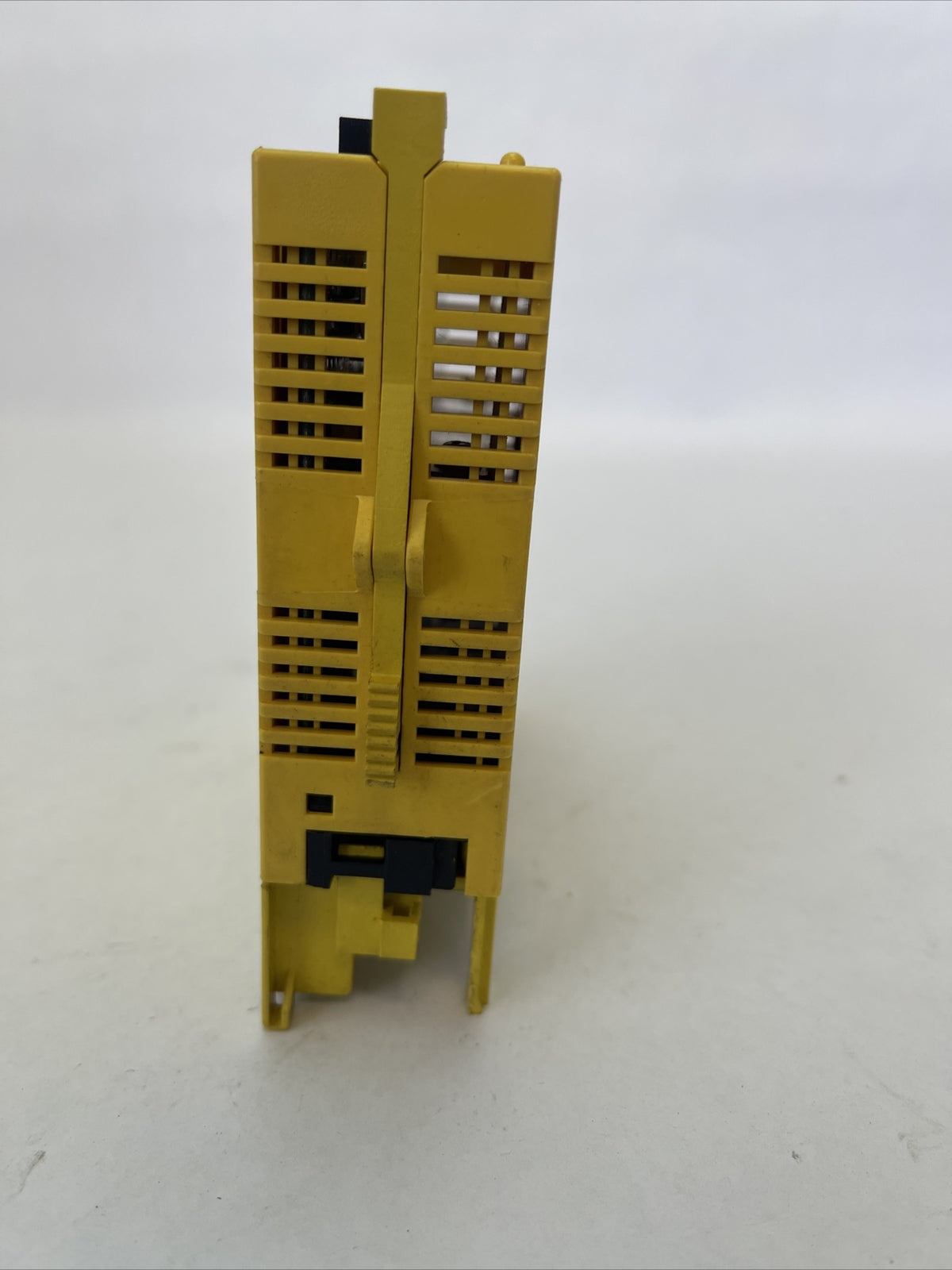 FANUC A03B-0807-C158 AOA08E I/O MODEL A 8PT 230VAC OUTPUT MISSING DOOR(LOT OF 2)3