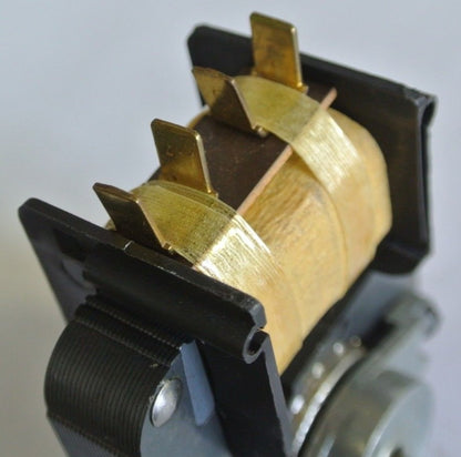 GOULD / BOMAX 883230 / 141-1189 MOTOR - 18-22V, 50/60Hz - EASTMAN - NEW SURPLUS5