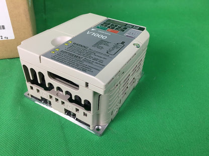 YASKAWA V1000 DRIVE CIMR-VU4A0001JAA 400V 1.2A AC 3PH 480V2