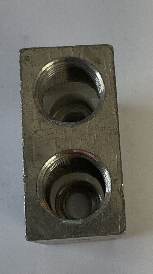 ILSCO D3016 LUG 350MCM -3/0 AL9CU NO LUG SCREWS6