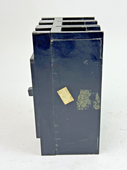 CUTLER-HAMMER / EATON - CCH3100 - CIRCUIT BREAKER - 100A/ 240 VAC/ 3 POLE6