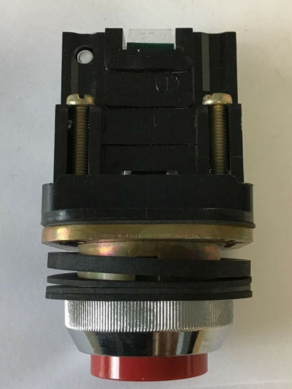 TELEMECANIQUE XB2.ML402 PUSH BUTTON BLACK 600VAC/DC HEAVY DUTY4