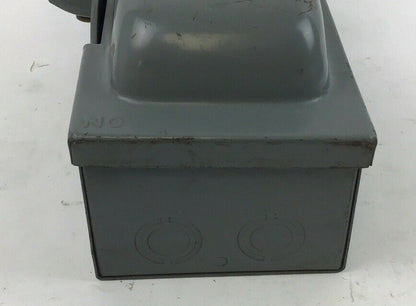 SQUARE D H-221 SAFETY SWITCH SER.A2 30A 240VAC/250VDC 5HP 5
