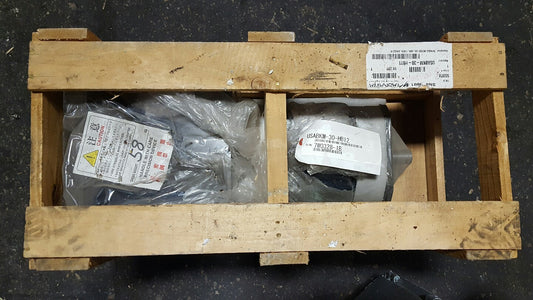 YASKAWA AC SPINDLE MOTOR USABKM-30-HB12 7.5 /5.5 /3.7 KW 56/ 43/ 33A INS F0