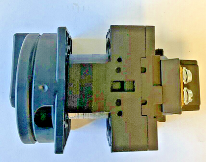 MOELLER P1-25 ON -OFF SWITCH 690VAC 25A 50-60HZ5