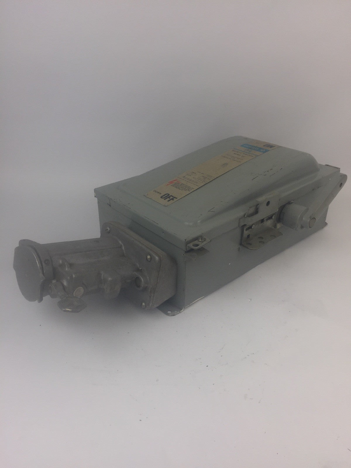 GOULD I-T-E F353H-CH FUSIBLE SAFETY SWITCH 600VAC 250VDC 100AMP 3PH 75HP 3 POLE3