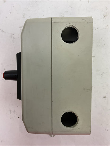 ABB EOT32 DISCONNECT SWITCH 40A 600VAC TYPE 3R, 124