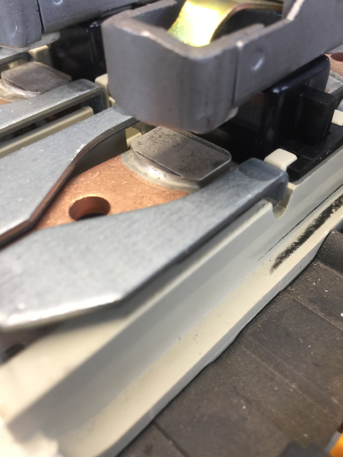 TELEMECANIQUE SQUARE D LC1F330 CONTACTOR 370A 600VAC 250HP LX1 FH 12728