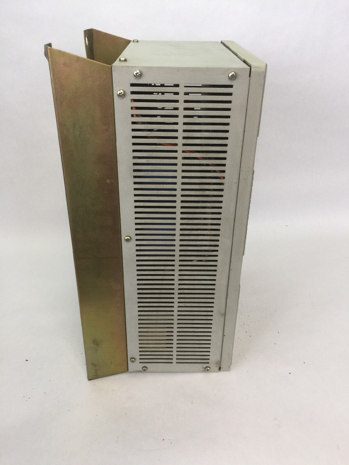 ALLEN BRADLEY 1336-B007-EAD-L3 CONSTANT TORQUE AC DRIVE 380/415/460V OUTPUT 13A6