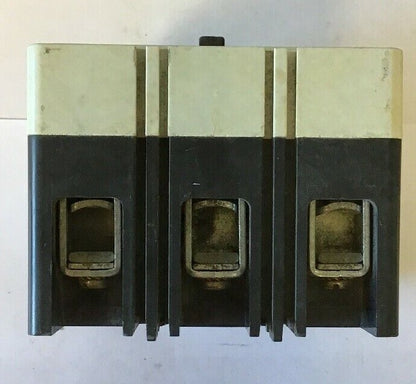 WESTINGHOUSE HMCP007C0C B CIRCUIT PROTECTOR  SER.C 7AMP 3POLE 600VAC-250VDC5