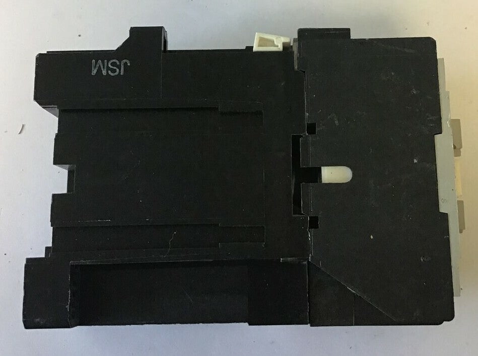 ALLEN BRADLEY 700DC-F220* CONTACTOR SER.C 600VAC 10A 1