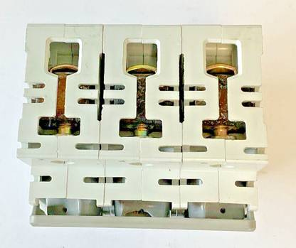 FERRAZ SHAWMUT Z211990 FUSE HOLDER 63A 5,5W 440VAC 50HZ11