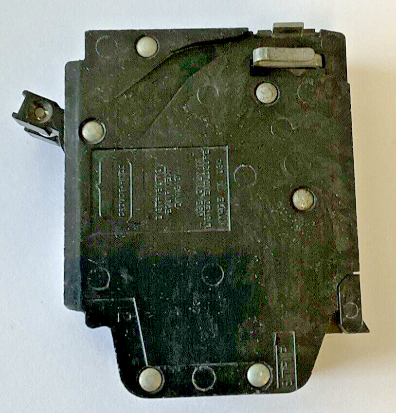 CROUSE-HINDS MH/MM 40A CIRCUIT BREAKER 2POLE 120/240VAC4