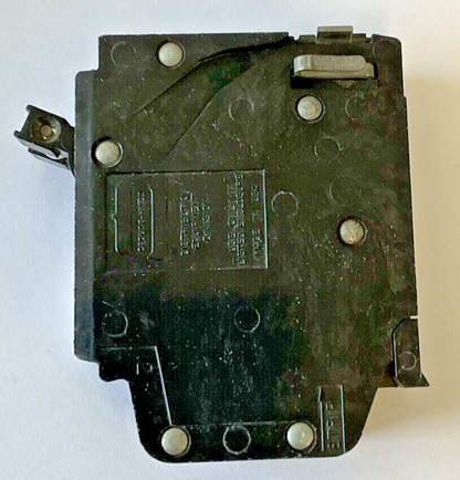 CROUSE-HINDS MH/MM 40A CIRCUIT BREAKER 2POLE 120/240VAC4