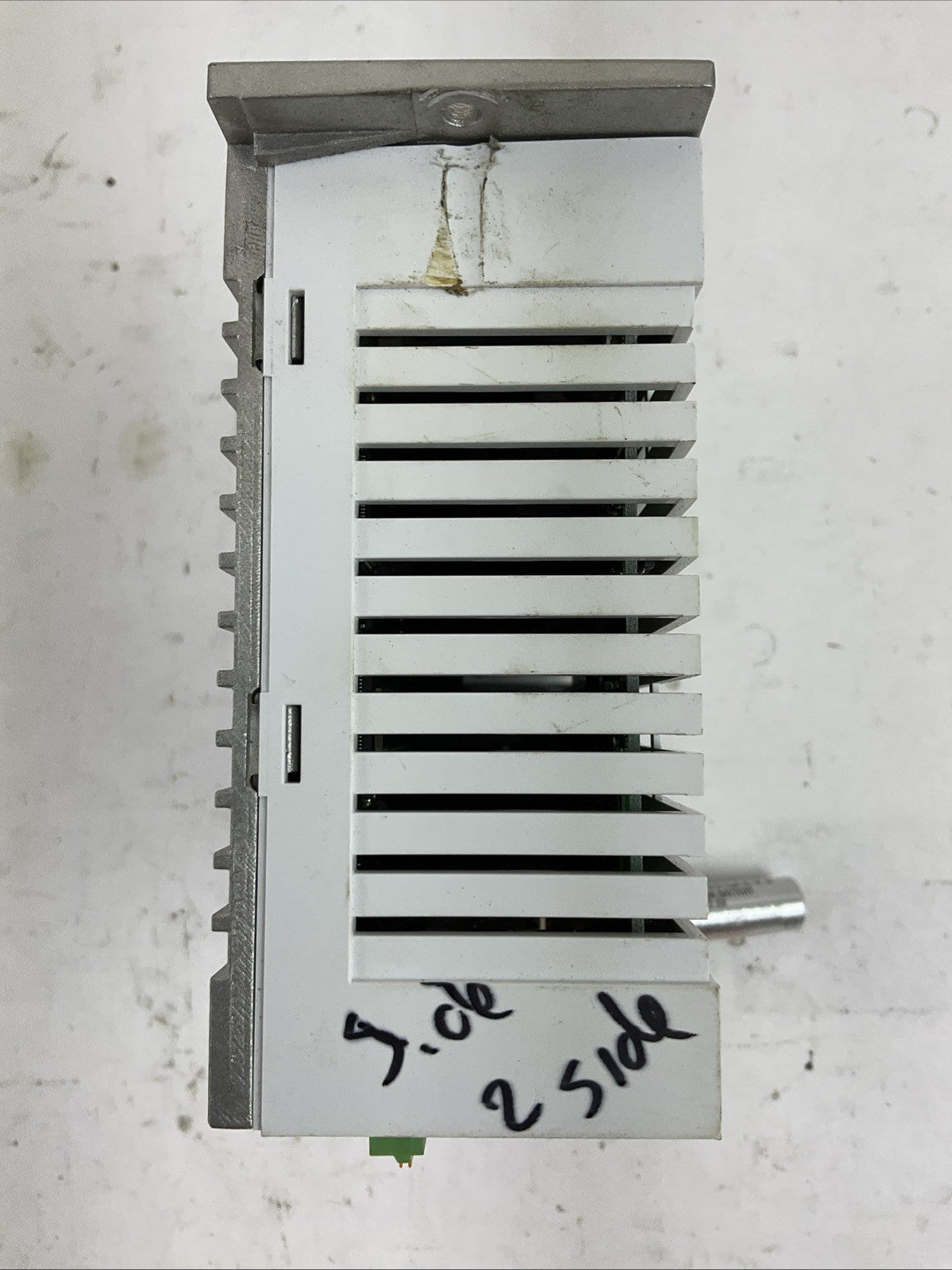 IAI SCON-C-60A-NP-2-1 SERVO CONTROLLER OUTPUT 0-135V RCS2-SA7C-A-60-4-300-T2-S6