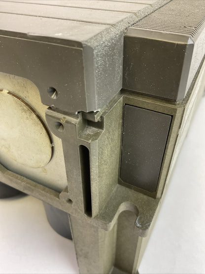 FUJI FRN020G11S-4UX FRENIC 5000G11 OUTPUT 3PH 20HP 380-460V30A SOURCE 380-480V3