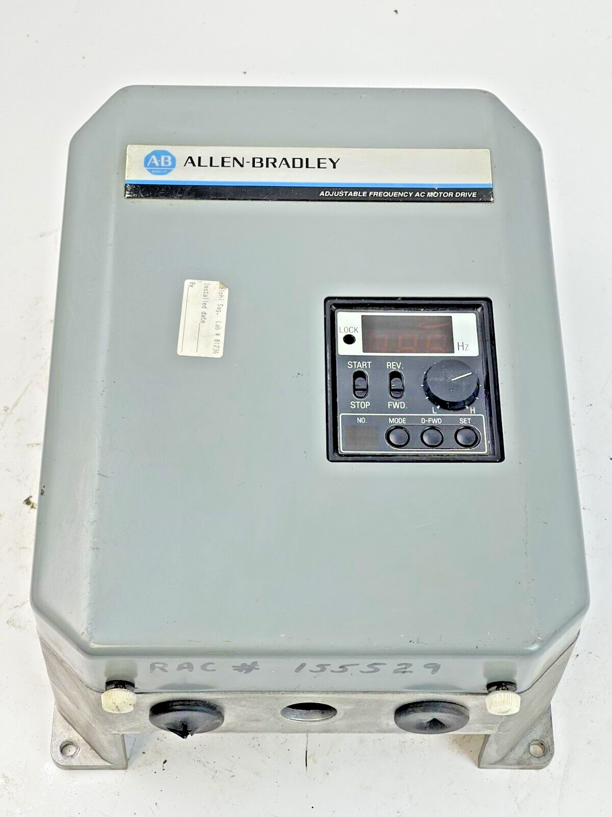 ALLEN BRADLEY - 1333-YAB SER. C ADJUSTABLE FREQ. AC DRIVE 3.6kVA 460V 3PH 4.5A1