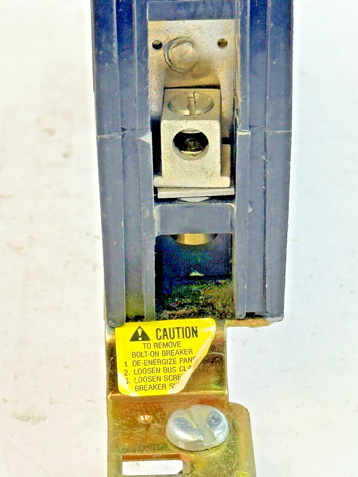 SQUARE D - FHB16020C - I-LINE MOLDED CASE CIRCUIT BREAKER - 1 POLE/ 20 A/ 277VAC8