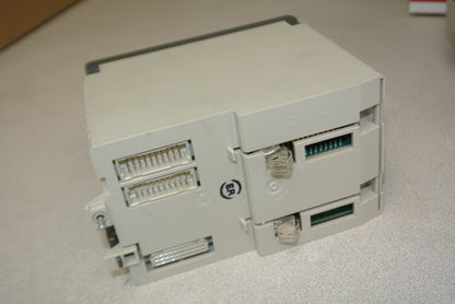AEG / MODICON PC-A984-145 / CPU / 8K / 24VDC / 1A 5