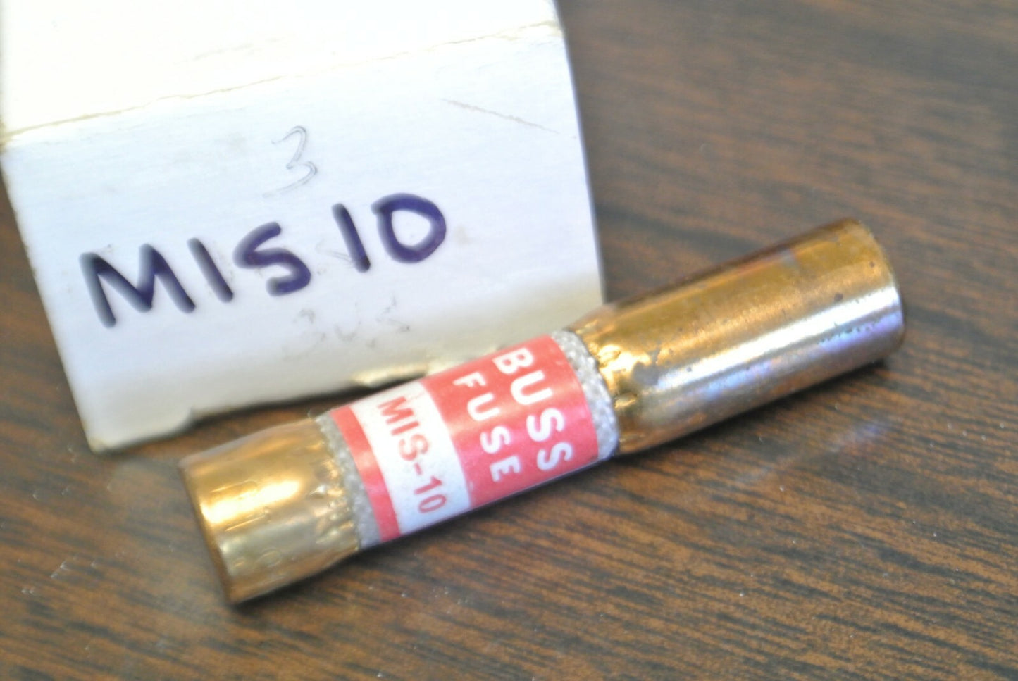 LOT of 3 / BUSS MIS-10 ACTUATOR FUSE / 10A / 600VAC / 250VDC / NEW SURPLUS5