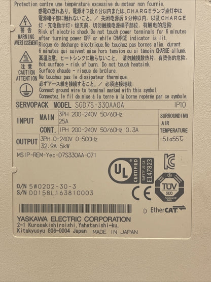 YASKAWA SGD7S-330AA0A SERVOPACK OUTPUT 3PH 0-240V 0.3A INPUT 3PH 200-240V 25A1